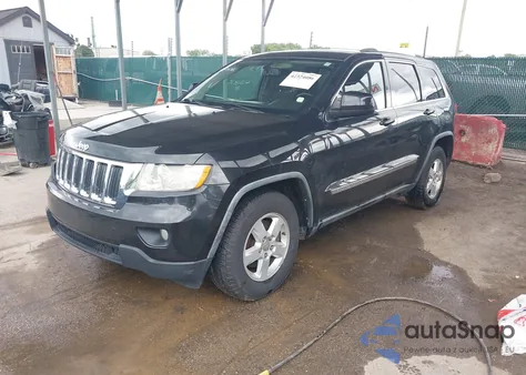 2011 Jeep Grand Cherokee Laredo z USA, uszkodzony, nr VIN 1J4RR4GG1BC547555